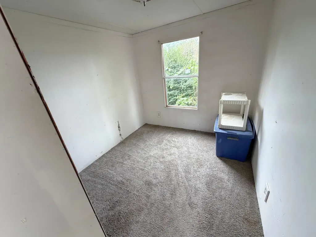 52 Drive Parker Lane Gray KY 40734