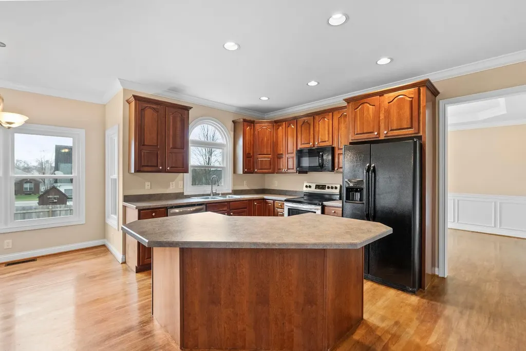 6036 Crabapple Road Versailles KY 40383