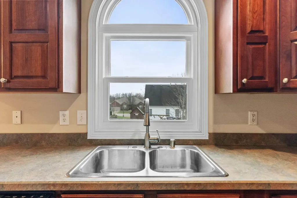 6036 Crabapple Road Versailles KY 40383