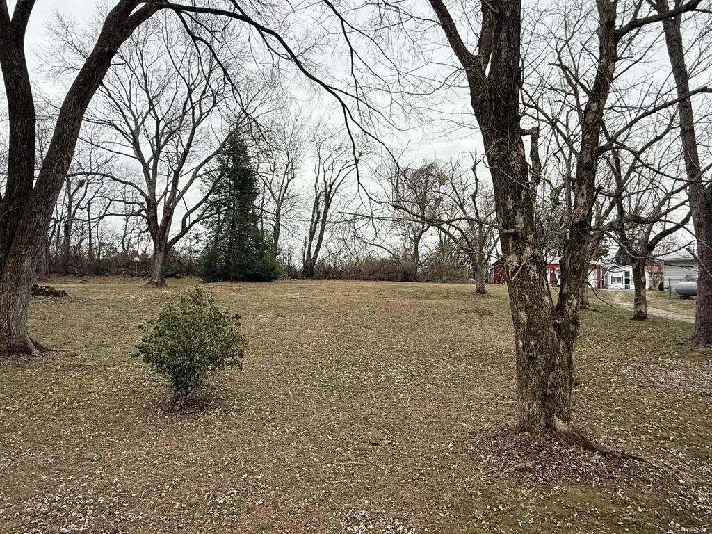 Lot 118-119 Oak Avenue Somerset KY 42501