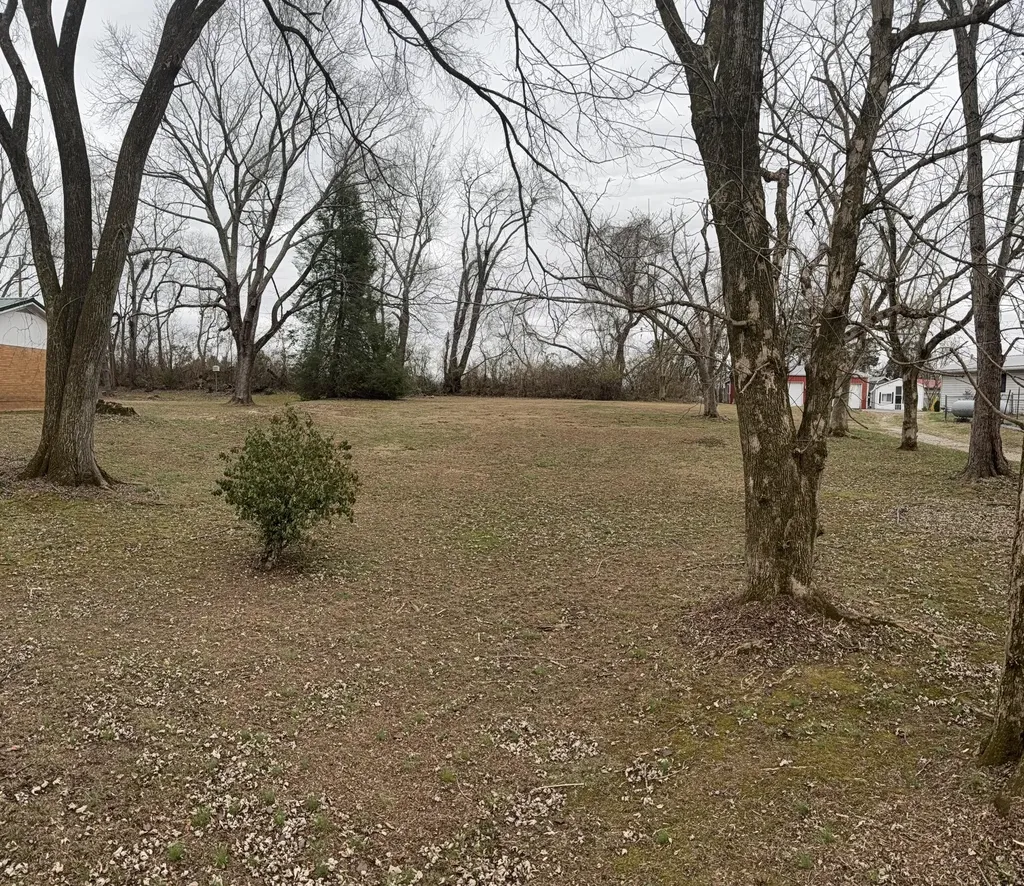 Lot 118-119 Oak Avenue Somerset KY 42501