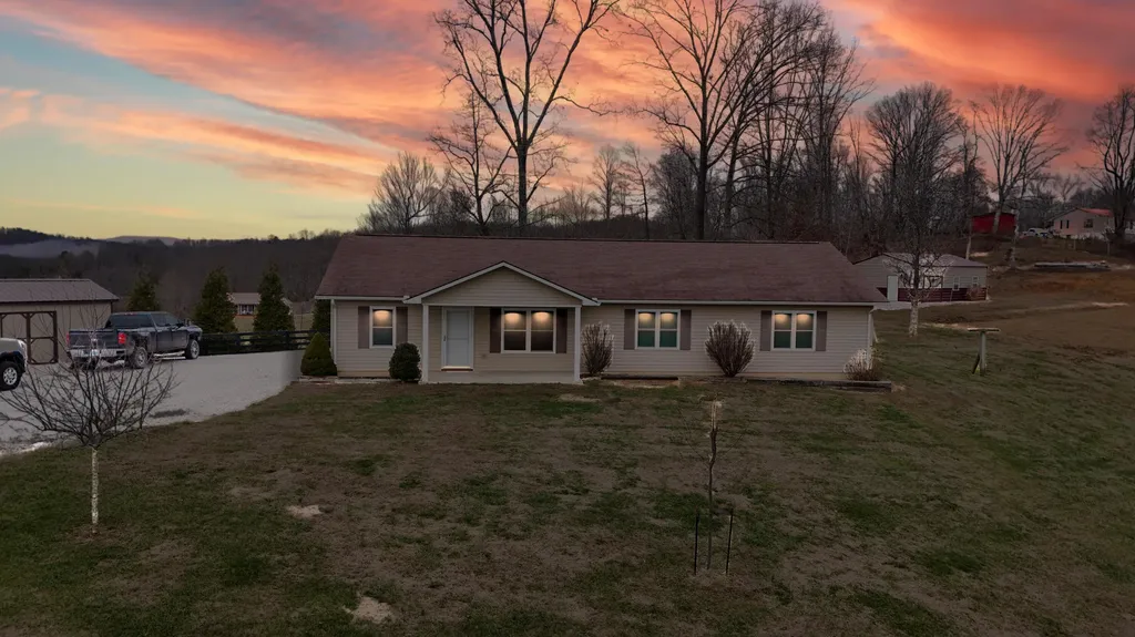 4800 Tom Cat Trail London KY 40741