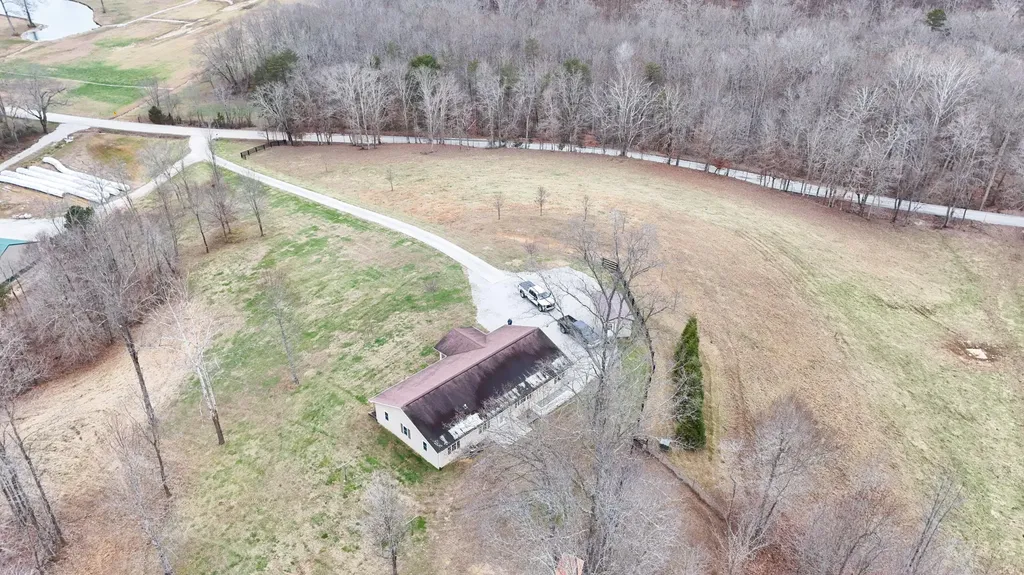 4800 Tom Cat Trail London KY 40741