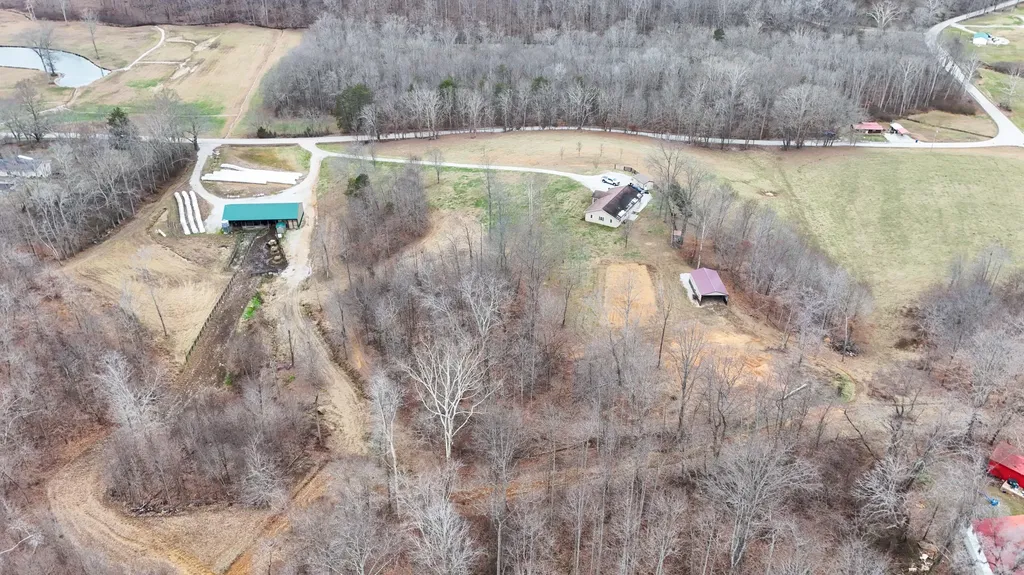 4800 Tom Cat Trail London KY 40741