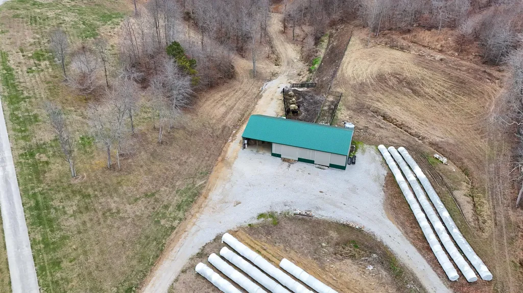 4800 Tom Cat Trail London KY 40741