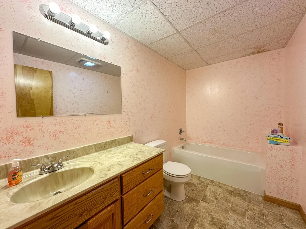 4800 Tom Cat Trail London KY 40741