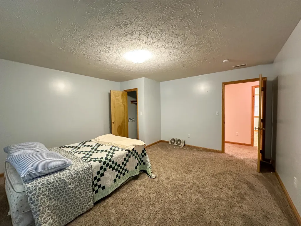 4800 Tom Cat Trail London KY 40741