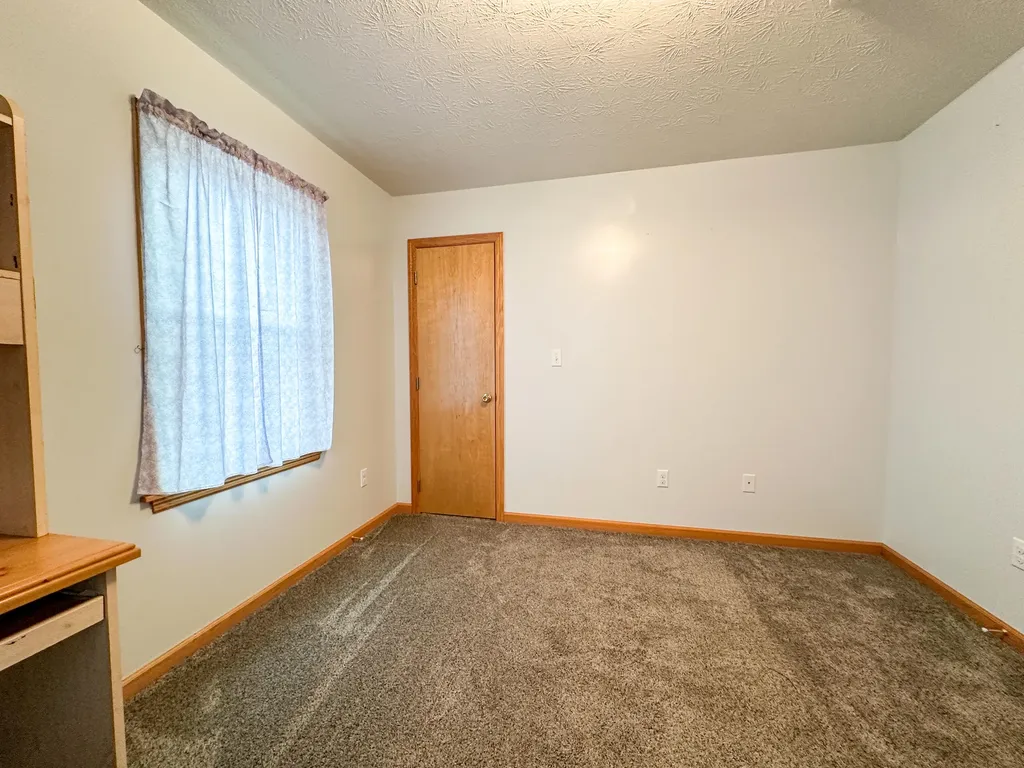 4800 Tom Cat Trail London KY 40741
