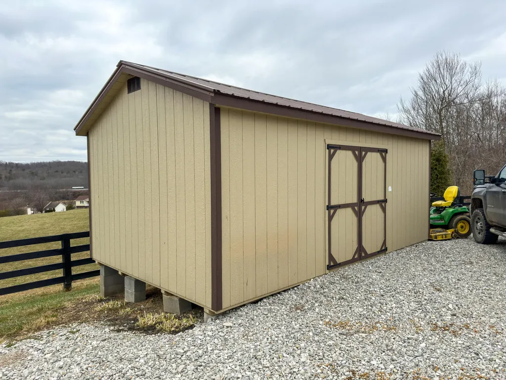 4800 Tom Cat Trail London KY 40741