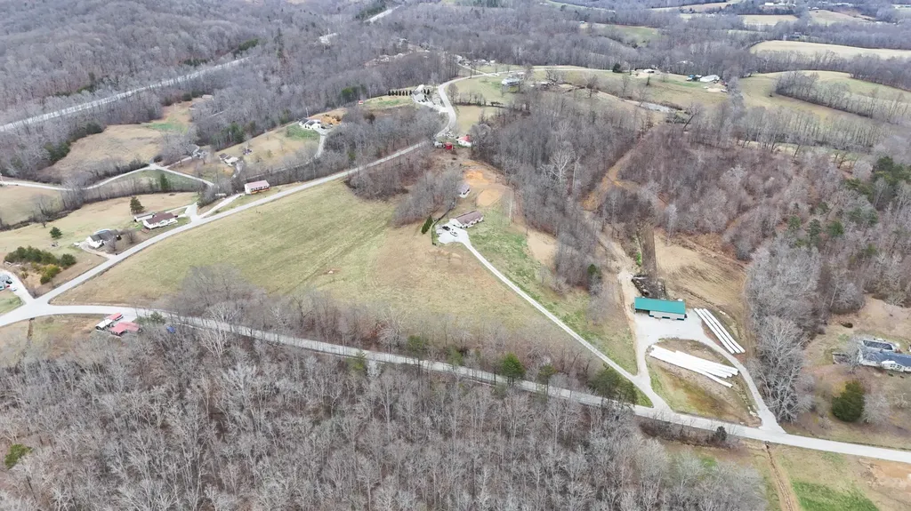 4800 Tom Cat Trail London KY 40741