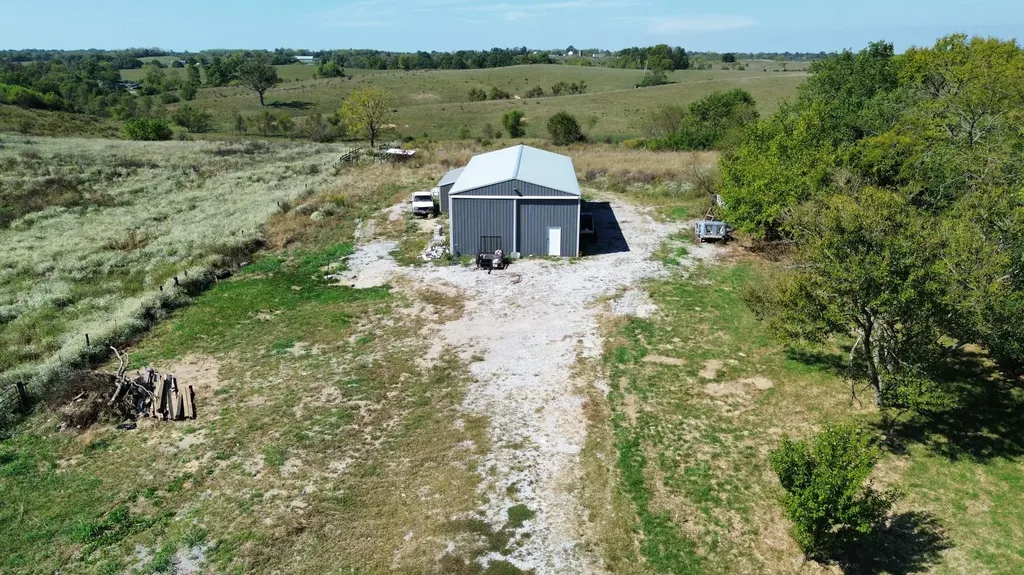 196 Hopewell Road Harrodsburg KY 40330