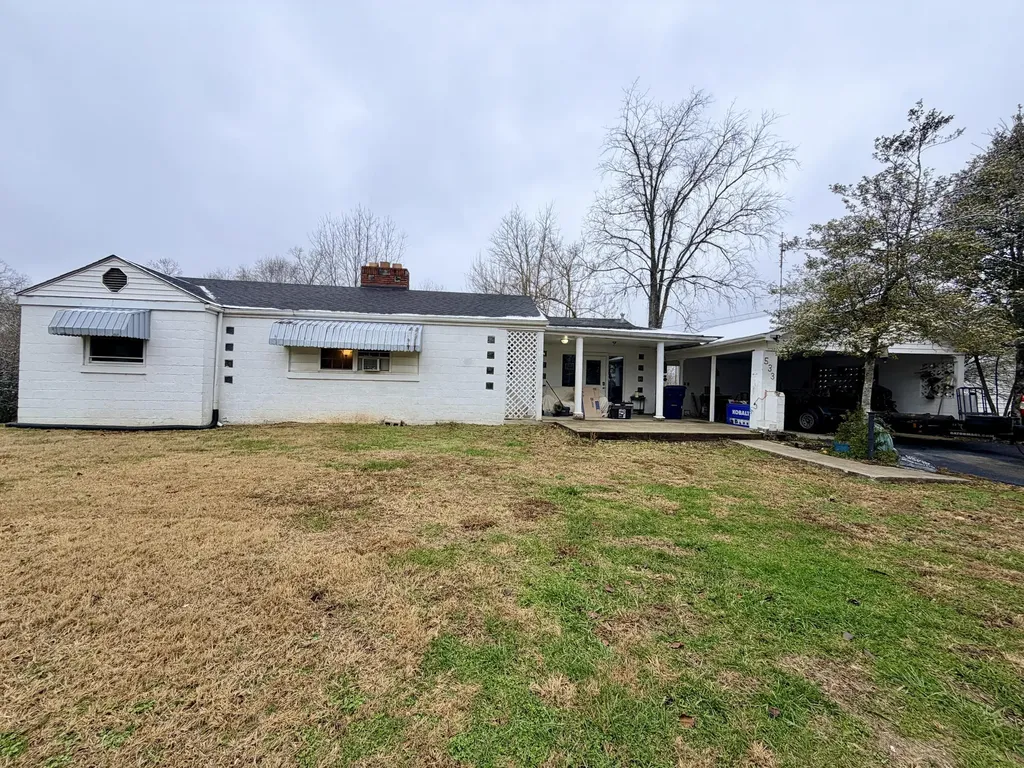 533 Mc Guire Avenue Beattyville KY 41311