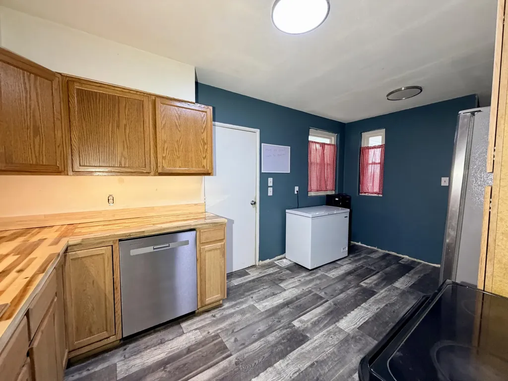 533 Mc Guire Avenue Beattyville KY 41311