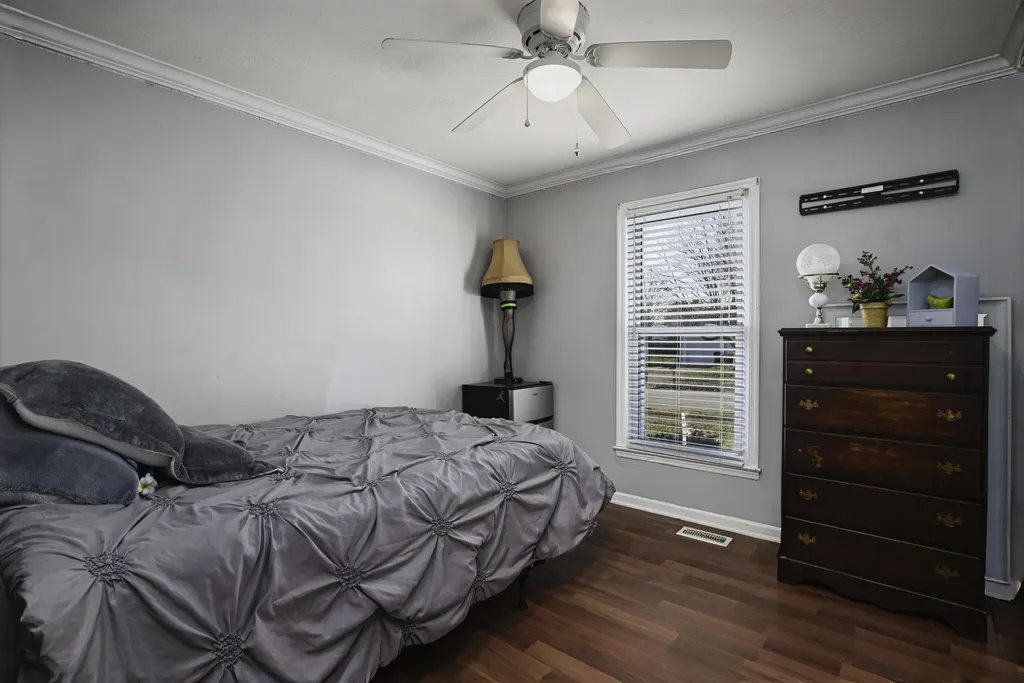 527 Sheffield Drive Versailles KY 40383