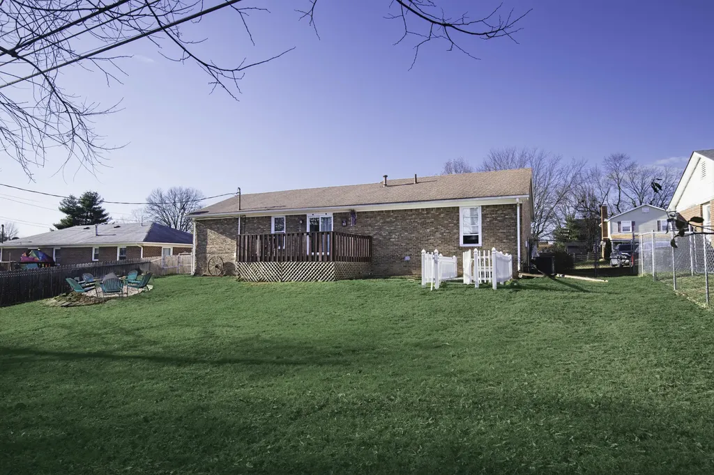 527 Sheffield Drive Versailles KY 40383