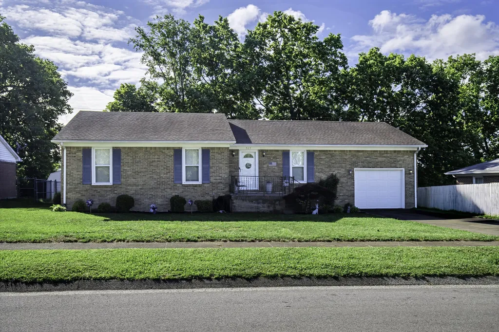 527 Sheffield Drive Versailles KY 40383