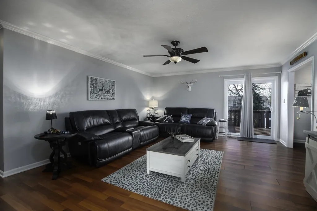 527 Sheffield Drive Versailles KY 40383