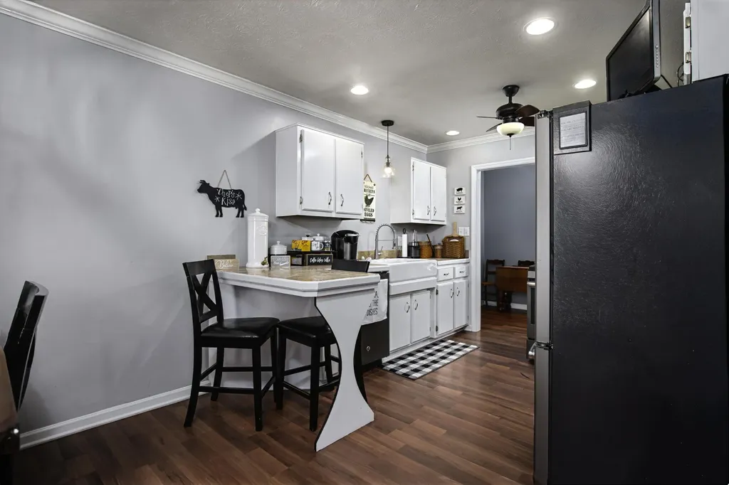 527 Sheffield Drive Versailles KY 40383