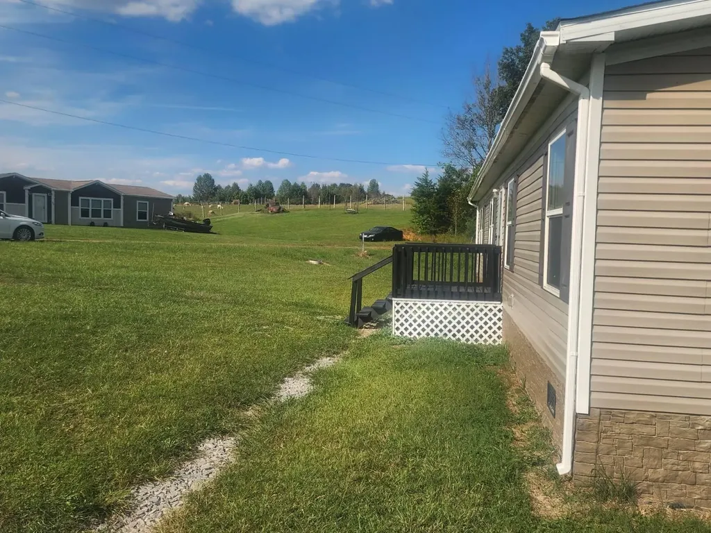 72 Vacation Street Nancy KY 42544