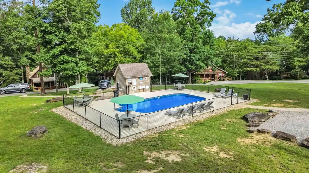 31 Sky View Lane Burnside KY 42519