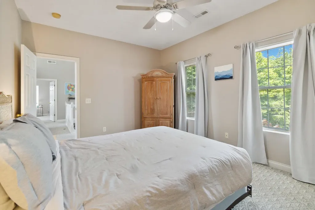 31 Sky View Lane Burnside KY 42519