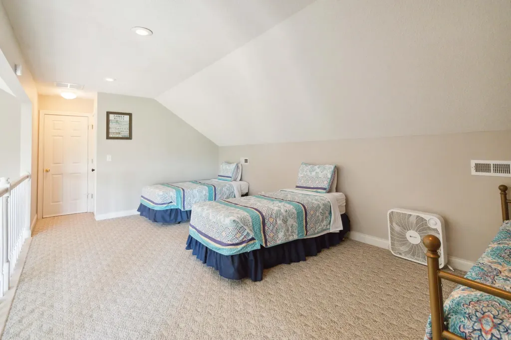 31 Sky View Lane Burnside KY 42519