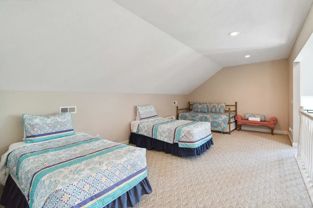 31 Sky View Lane Burnside KY 42519