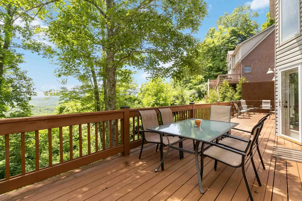 31 Sky View Lane Burnside KY 42519