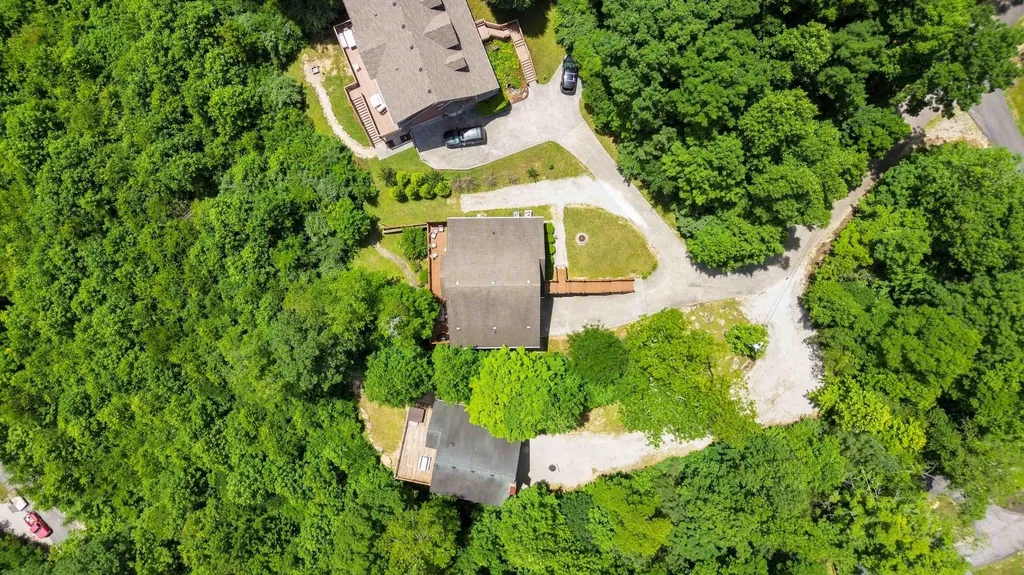 31 Sky View Lane Burnside KY 42519