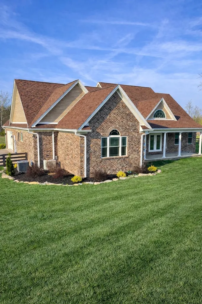 104 Wellington Lane Frankfort KY 40601