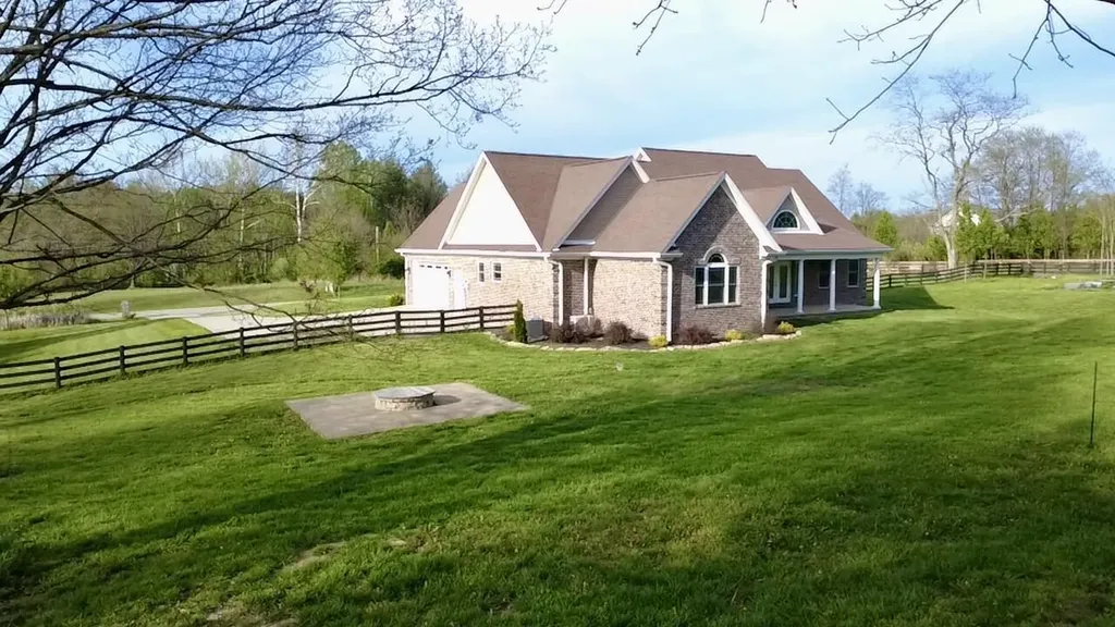 104 Wellington Lane Frankfort KY 40601