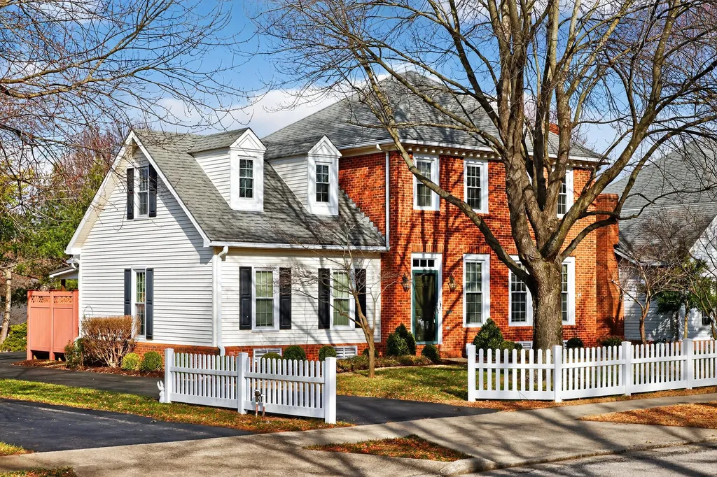 136 Wetherburn Court Danville KY 40422