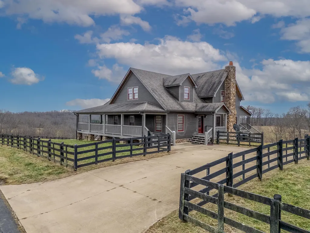 289 Baker Cemetery Road Olive Hill KY 41164