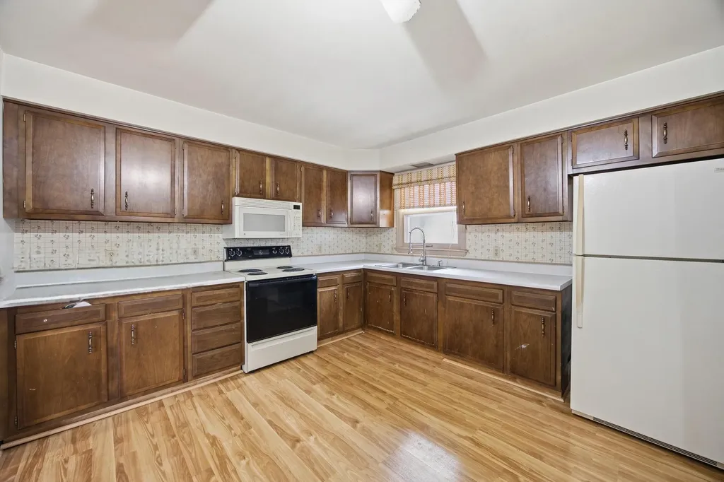 2869 Ark Royal Way Lexington KY 40503