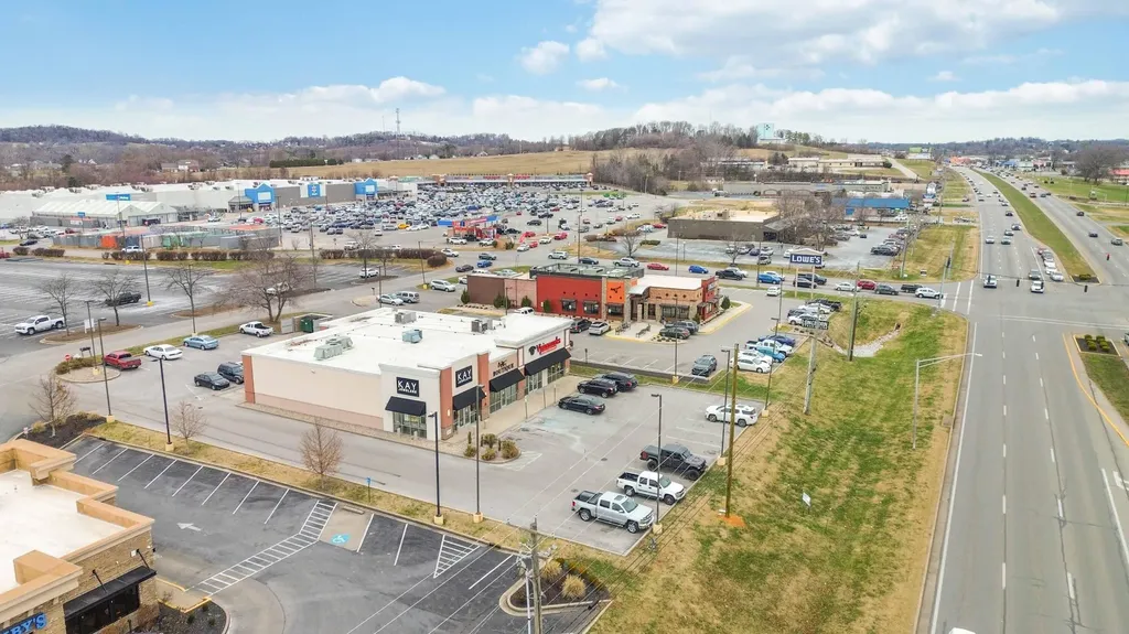 2007 S Highway 27 Somerset KY 42501