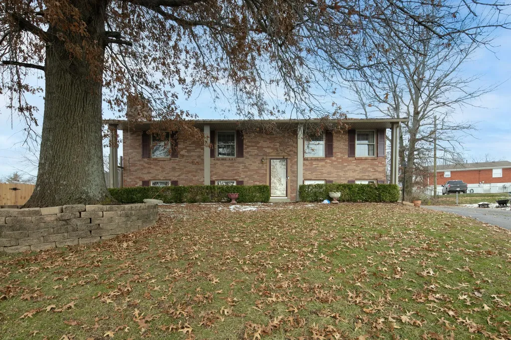 35 Cherokee Court Winchester KY 40391