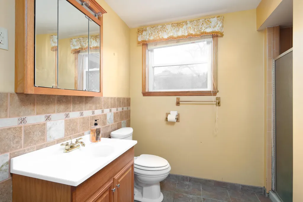 35 Cherokee Court Winchester KY 40391