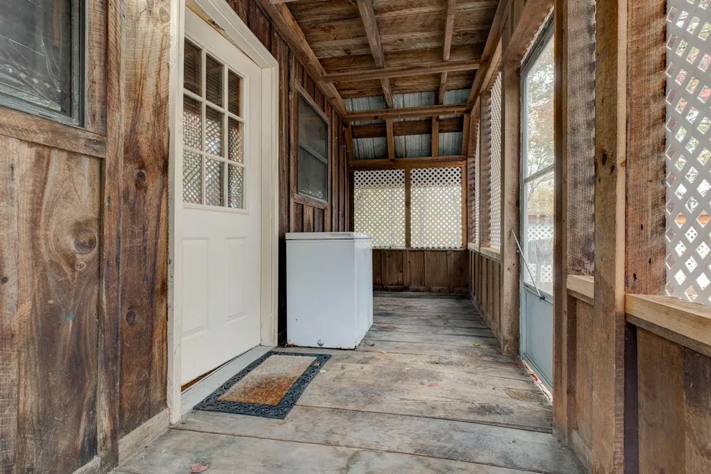 178 Sleepy Hollow Road Wellington KY 40387