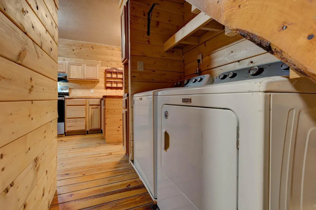 178 Sleepy Hollow Road Wellington KY 40387