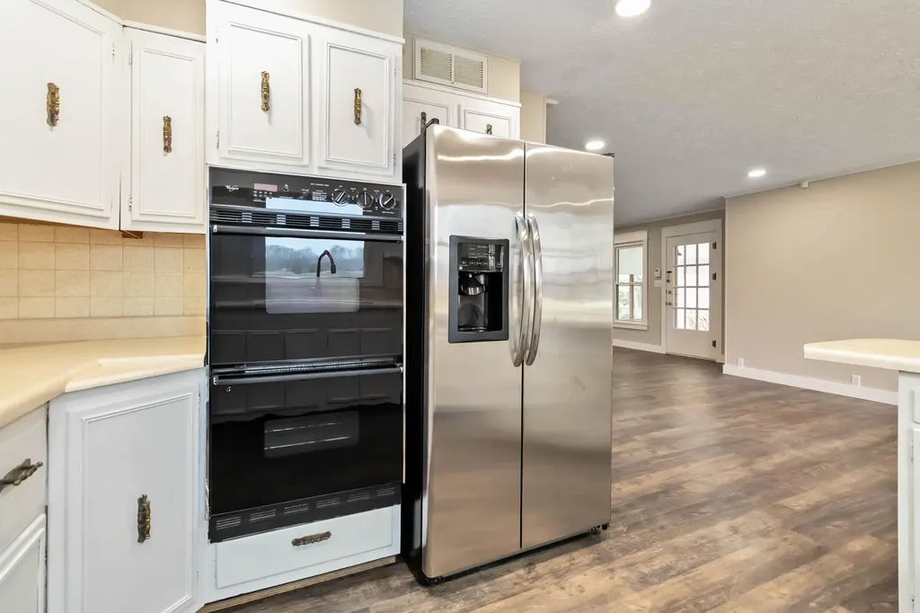 1036 North Highway 127 Russell Springs KY 42642