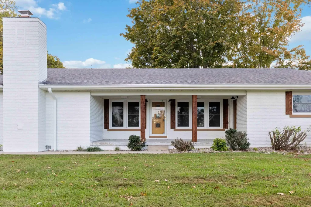 1036 North Highway 127 Russell Springs KY 42642