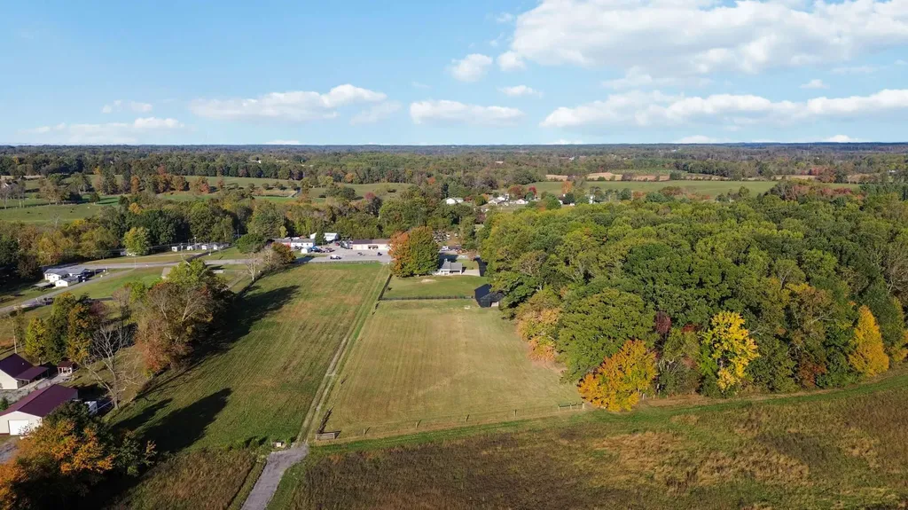 1036 North Highway 127 Russell Springs KY 42642