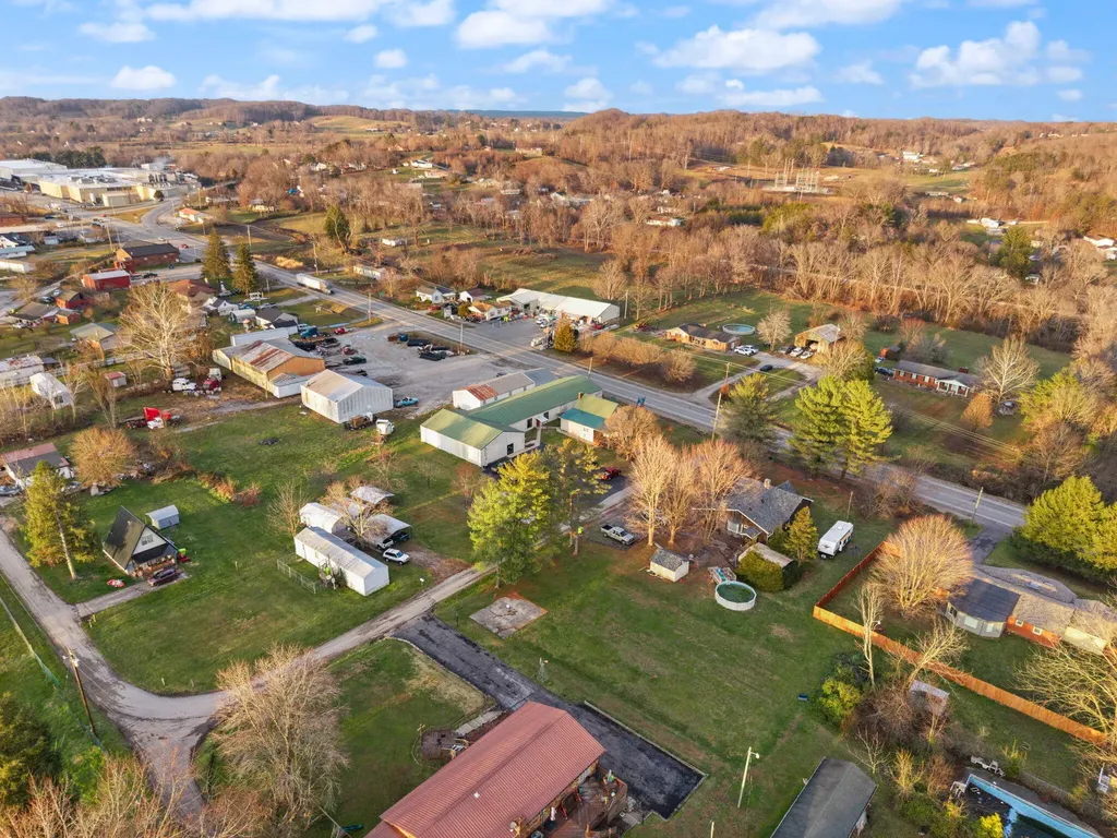 2435 N Laurel Road London KY 40741