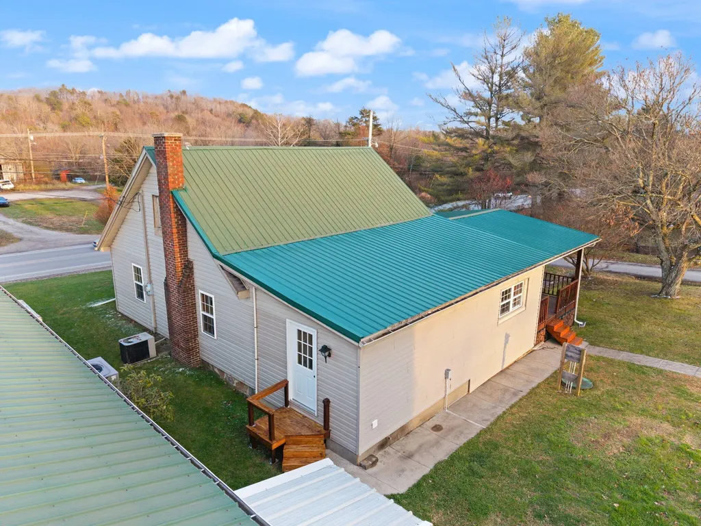 2435 N Laurel Road London KY 40741