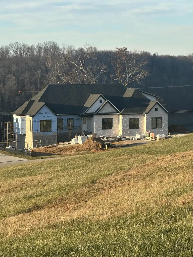 1033 Lakemere Drive Somerset KY 42503