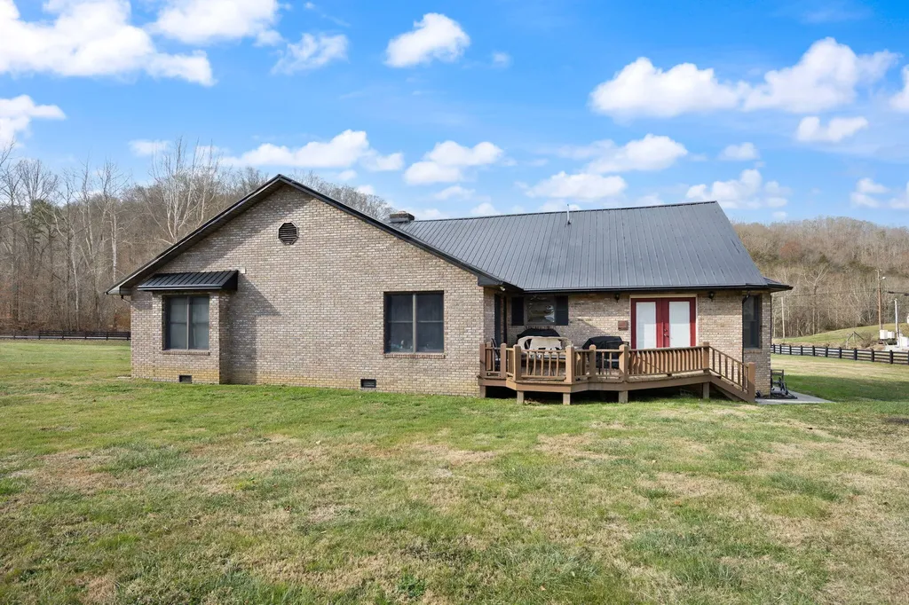 23 California Hollow Coldiron KY 40819