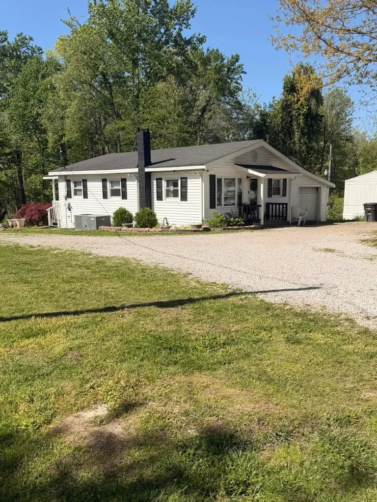 207 Foley Road Corbin KY 40701