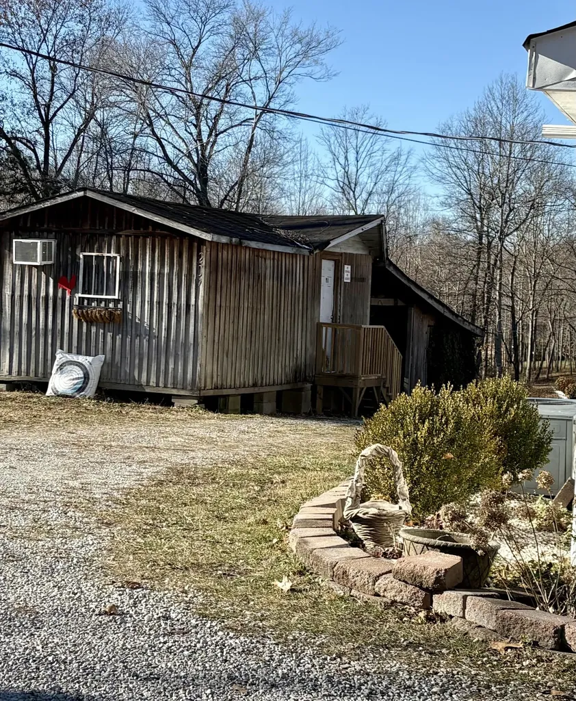 207 Foley Road Corbin KY 40701