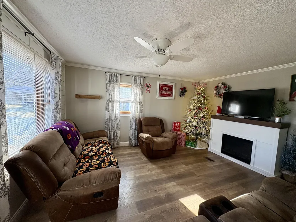 207 Foley Road Corbin KY 40701