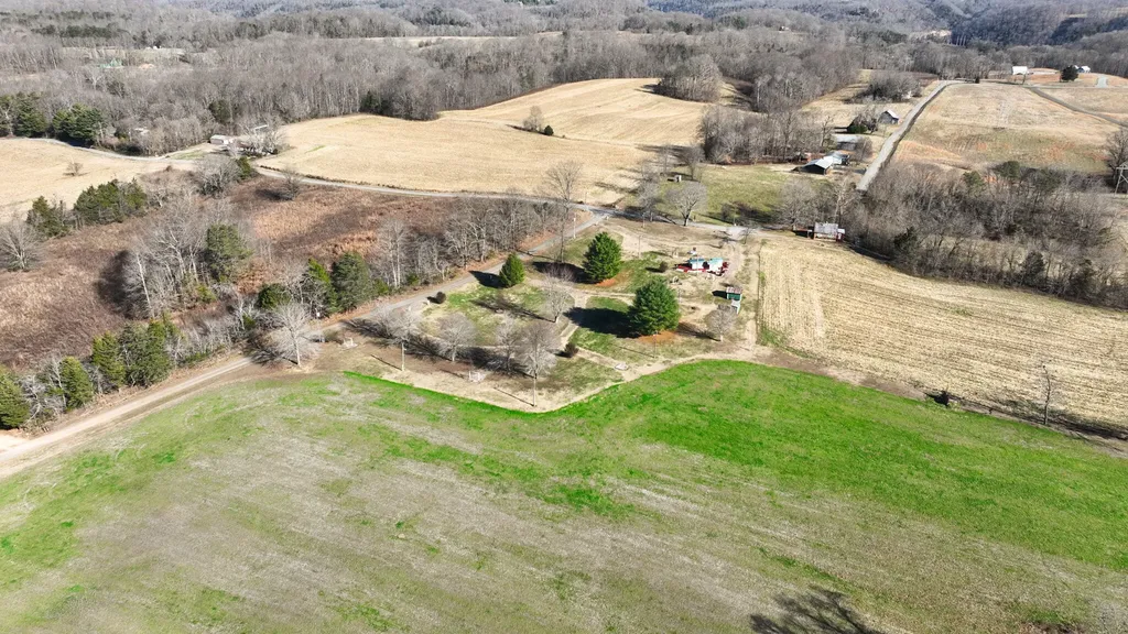 1 Jesse Bernard Road Jamestown KY 42629